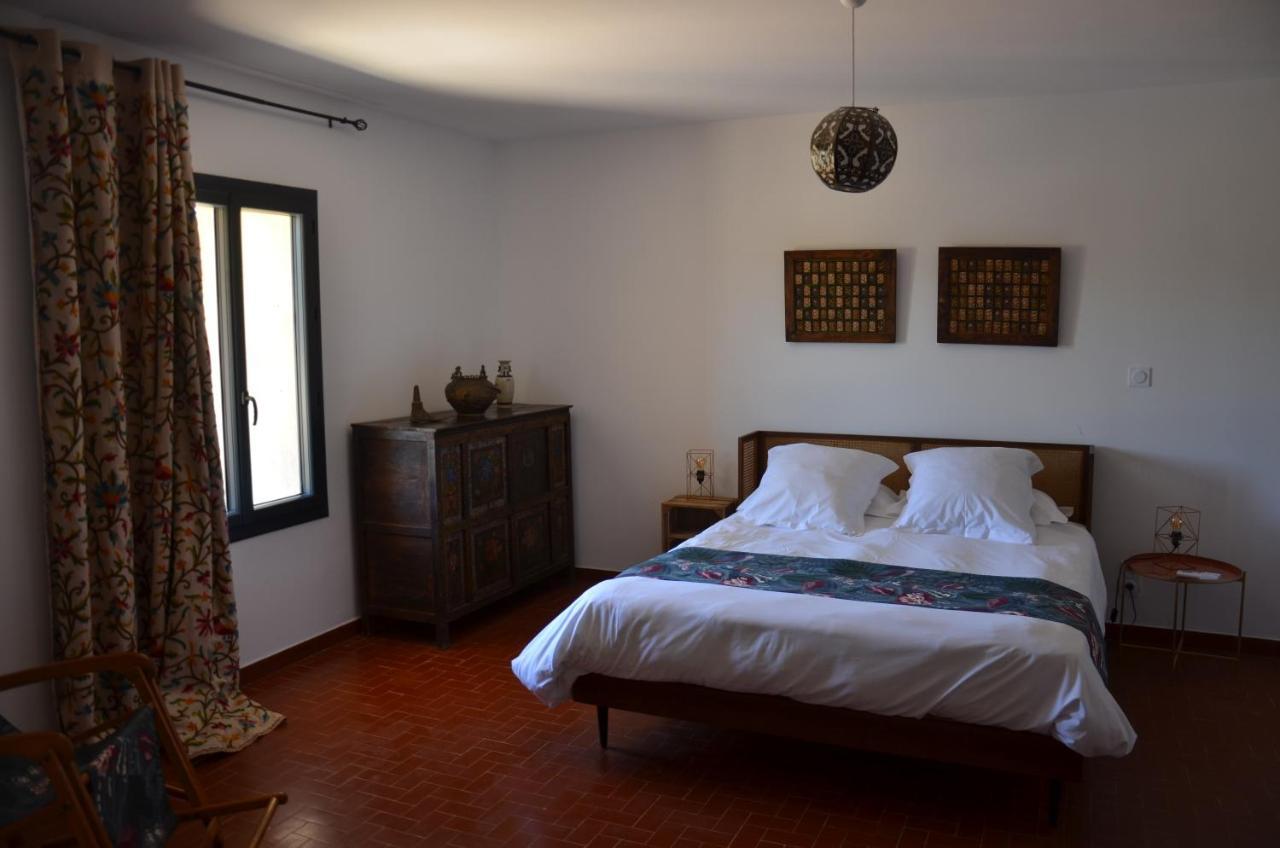Mas De La Gramillere Hotel Barbentane Bagian luar foto